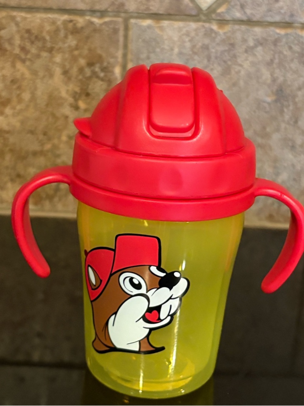 Buc-ee’s Two Handled Child’s Sippy Cup With Straw  7 fl oz